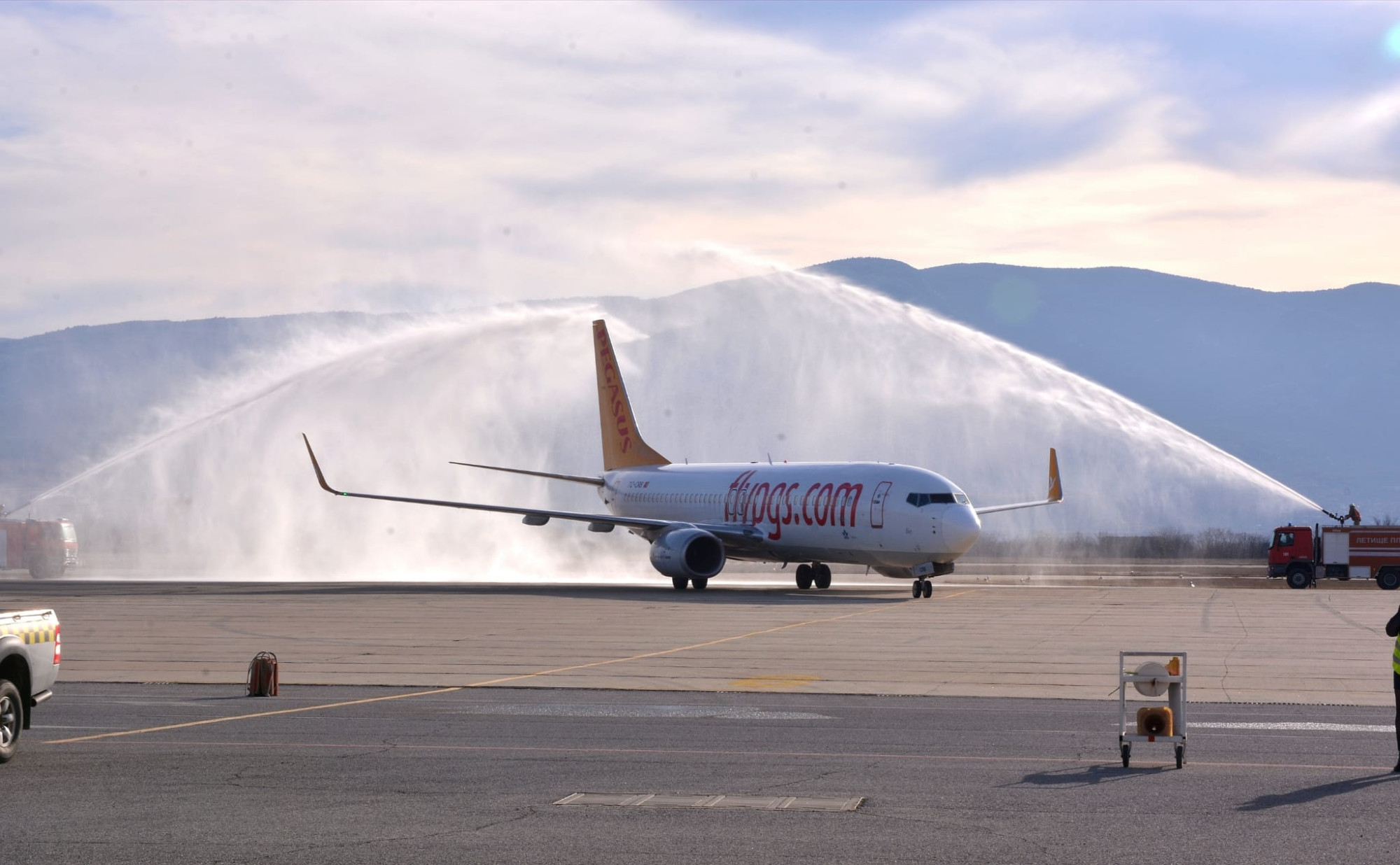 Първи полет по редовната линия от Истанбул до Пловдив